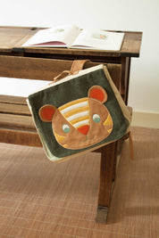 idee cartable maternelle, cartable enfant personnalise, cartable personnalisable, cartable avec prenom, cadeau premiere rentree, rentree maternelle, theme tigre, coton 100% oeko-tex, creation française, design français, marque française, l’oiseau bateau.