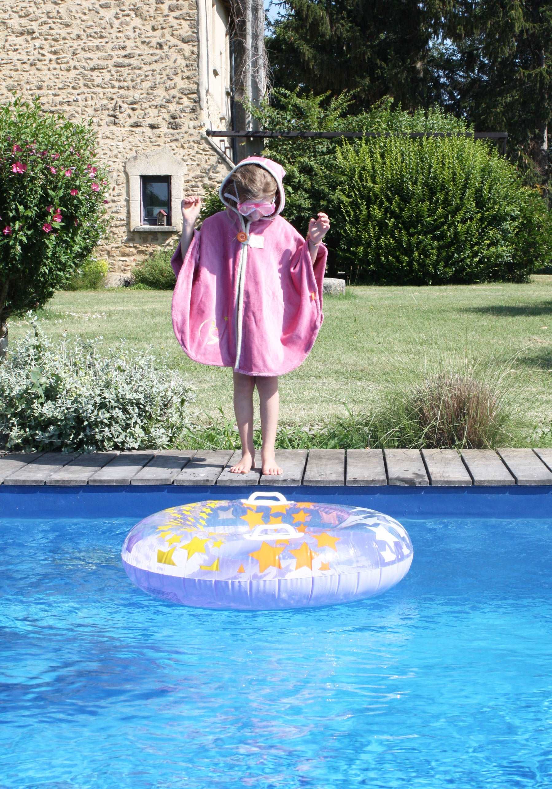 cape de bain, cape de bain personnalisée, cape de bain bébé, cape de bain enfant, poncho de bain, poncho de bain personnalisé, poncho de bain bébé, poncho de bain enfant, carré de bain, carré de bain bébé, cadeau de naissance, cadeau de naissance personnalisé, cadeau de noël, cadeau de noël personnalisé, sortie de bain enfant, sortie de bain bébé, sortie de bain personnalisée