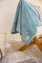 Serviette personnalisée bébé et enfant - Baleine Lagon