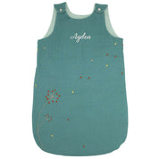idée gigoteuse bebe, gigoteuse personnalisee, gigoteuse gaze de coton, tog 2, cadeau de naissance, design française, marque française, cadeau de naissance personnalise, cadeau personnalise, broderie française, l’oiseau bateau.