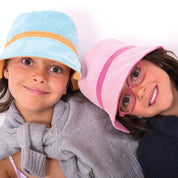 idee chapeau enfant, bob enfant, bob bebe, chapeau bebe, chapeau colore enfant, tissu velours, chapeau hiver enfant, bob hiver enfant, design français, marque française, creation française, accessoire enfant, chapeau hiver enfant, chapeau hiver bebe