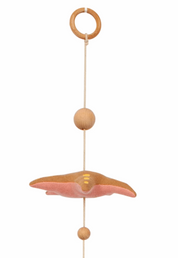 idee mobile decoratif pour enfant en forme d'etoile de mer, decoration chambre d'enfant, mobile pour bebe en tissu, mobile perle bois naturel, creation française, marque française, l'oiseau bateau