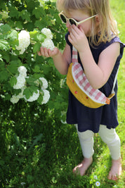 idee sac banane enfant, banane enfant, sac banane enfant,  banane sac, sac banane enfant tendance, accessoire sac enfant, sac bandouliere enfant, sac banane brode enfant, creation française, design français, marque française, l'oiseau bateau, sac banane jaune