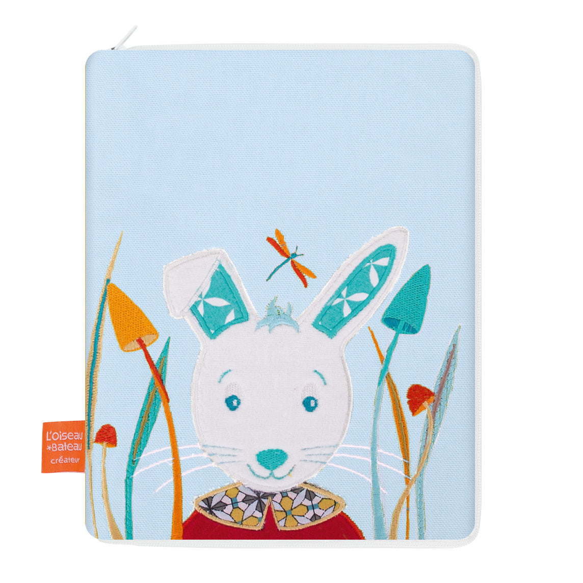 idee protege carnet de sante bebe, protege carnet de sante personnalise, theme lapin d’Alice  couleur bleu clair, tissus 100% coton oeko tex, cadeau de naissance personnalisé, cadeau de naissance original, design français, marque française, l'oiseau bateau.