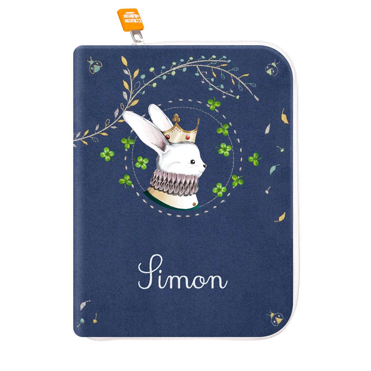 idee protege carnet de sante bebe, protege carnet de sante personnalise, theme lapin avec une couronne, couleur bleu marine, tissus 100% coton oeko tex, cadeau de naissance personnalisé, cadeau de naissance original, design français, marque française, l'oiseau bateau.