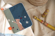 protège carnet de santé bébé, protège carnet de santé personnalisé, protège carnet de santé personnalisé bébé, idée protège carnet de santé, protège carnet de santé enfant, protège carnet de santé personnalisé enfant, couverture carnet de santé, couverture personnalisée carnet de santé, protège carnet de santé personnalisable, protège carnet de santé personnalisable bébé, protège carnet de santé brodé, protège carnet de santé brodé enfant, cadeau de naissance, cadeau de naissance personnalisé, 