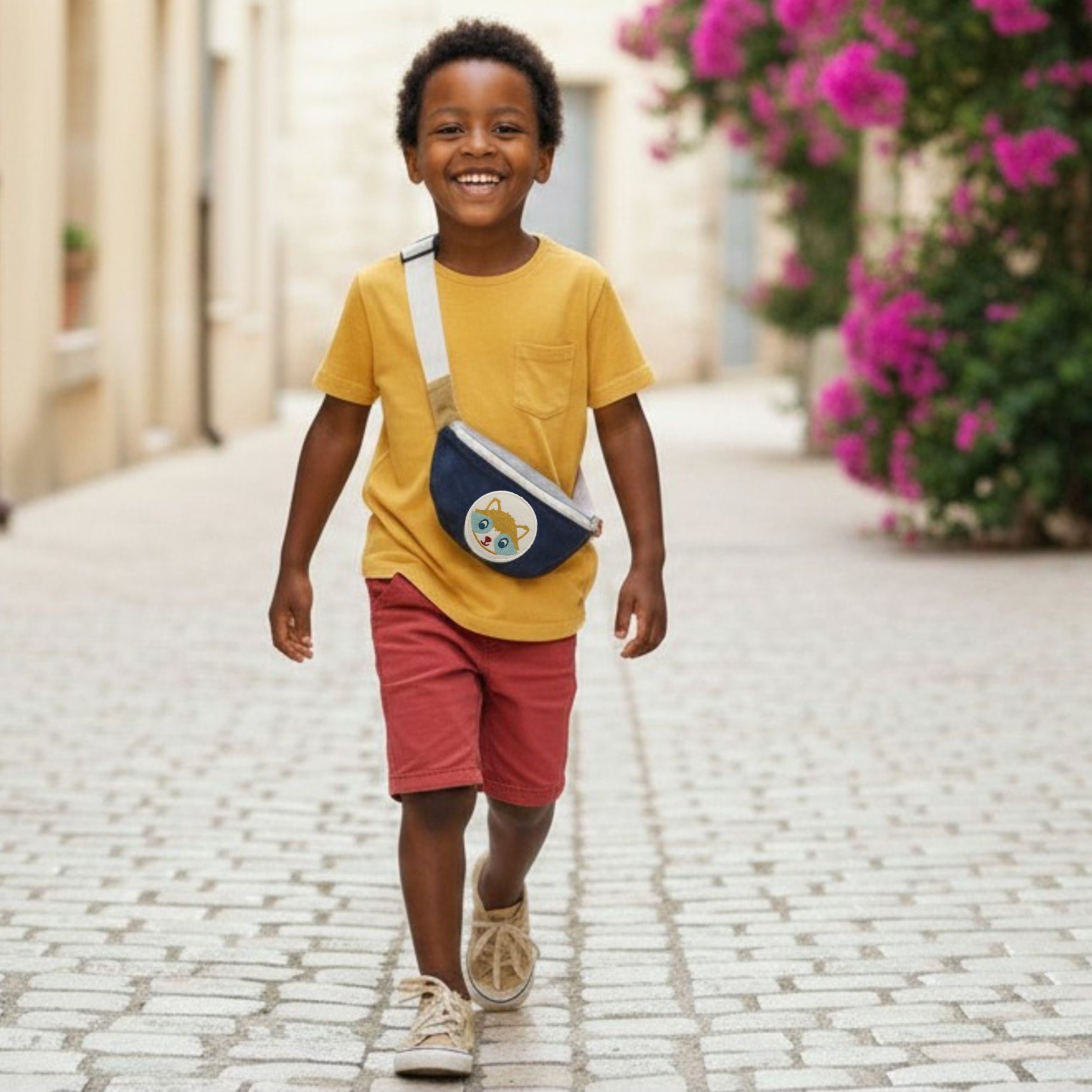 sac banane enfant, sac banane enfant personnalisé, sac banane garçon, sac banane personnalisé garçon, banane garçon personnalisée, sac banane bleu, banane pour enfant, banane personnalisée enfant, banane personnalisée garçon, sac enfant, sac léger garçon, sac banane enfant mixte, banane enfant mixte, sac accessoire enfant, sac bandoulière enfant, sac bandoulière garçon, sac bandoulière personnalisé enfant, sac bandoulière personnalisé garçon