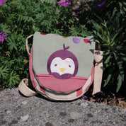 sac bandoulière enfant, sac bandoulière fille, sac bandoulière rose, sac à main enfant, sac à main fille, sac à main fille rose, sacoche enfant, sacoche fille, sac à main bandoulière enfant, sac à main bandoulière fille, pochette bandoulière enfant, pochette bandoulière fille, sac besace enfant, sac besace fille, sac besace bandoulière enfant, sac besace bandoulière fille, sac bandoulière léger enfant, sac accessoire enfant, sac accessoire fille, sac enfant pingouin, sac enfant fille pingouin