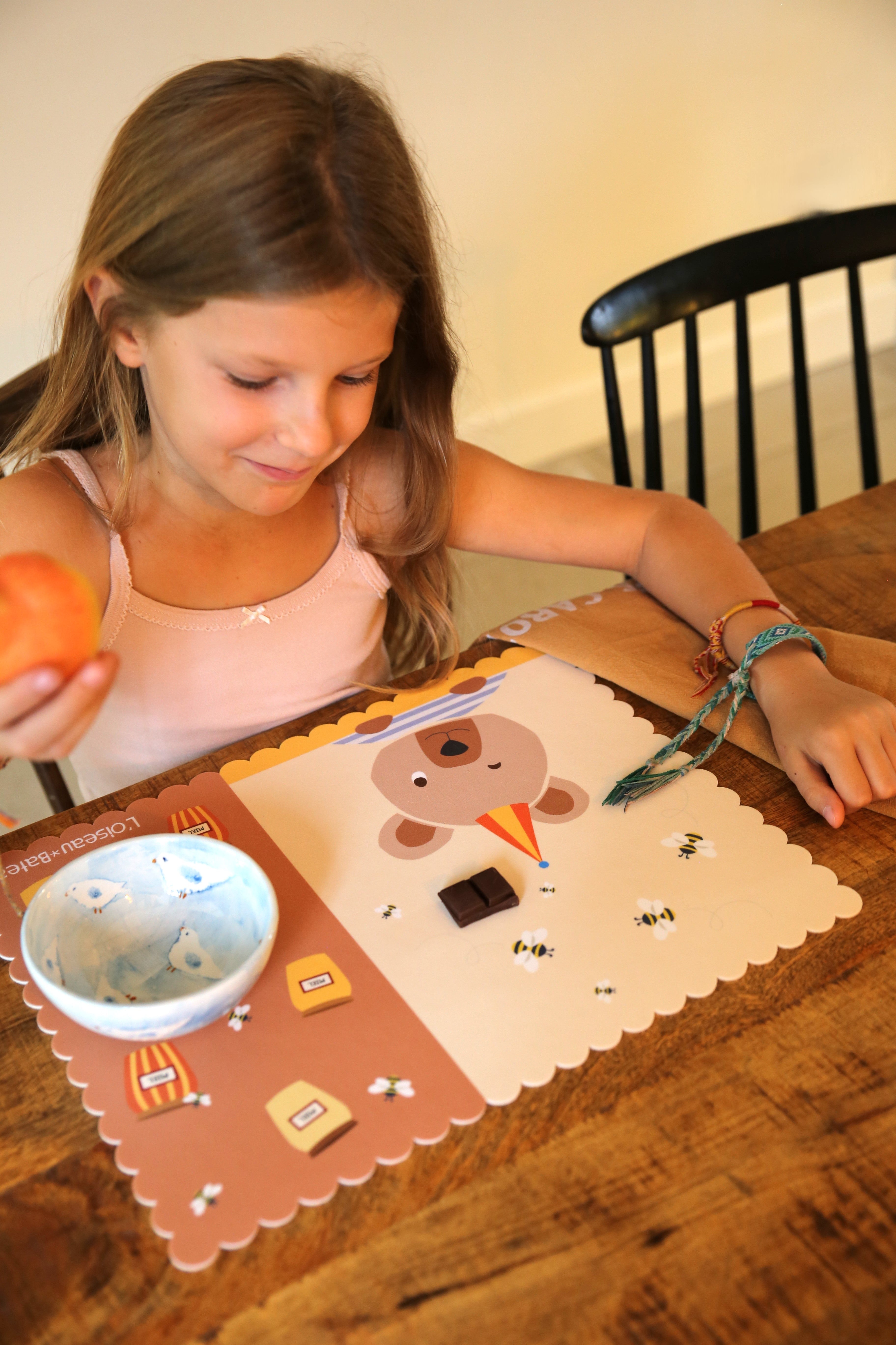 set de table enfant, set de table, set de table vinyle, sete de table, sète de table, set de table rond, set de table plastique, set de table tissu, set de table plastifié, set de table personnalisé, set à table, table set de table, nappe enfant, set de table pour enfant, set de table girly, set de table rigolo, set de table amusant, set de table vintage
