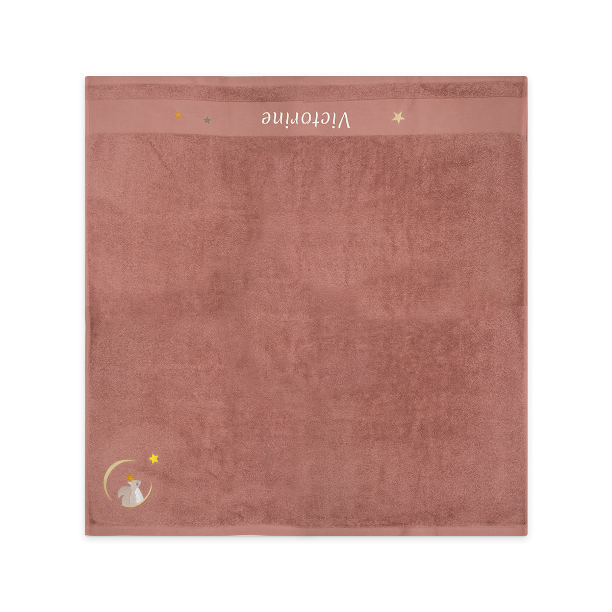 serviette enfant, serviette enfant personnalisee, serviette bebe, serviette bebe personnalise, cadeau de naissance, serviette personnalise, serviette 70 x 140, serviette 50 x 100, 100% coton oeko-tex, serviette absorbante enfant, design français, creation française, marque française, l'oiseau bateau, marsala, ecrureuil